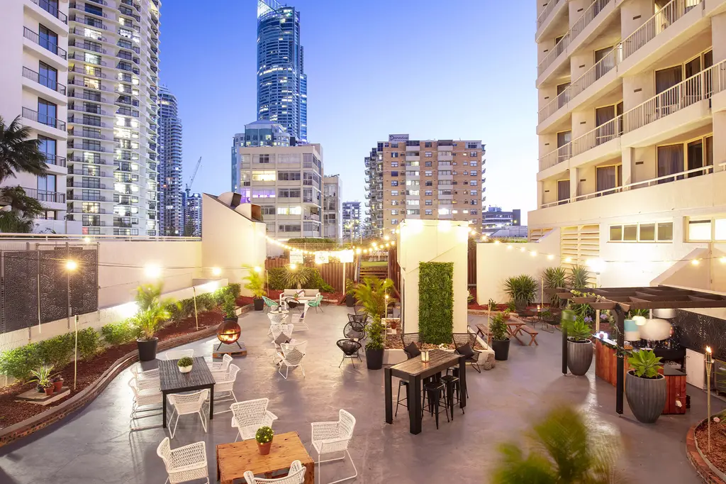 Novotel Surfers Paradise image 5