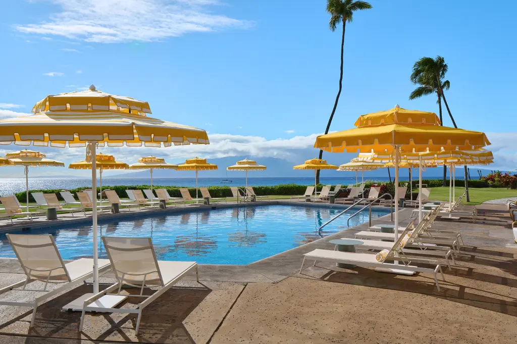 Royal Lahaina Resort & Bungalows image 8