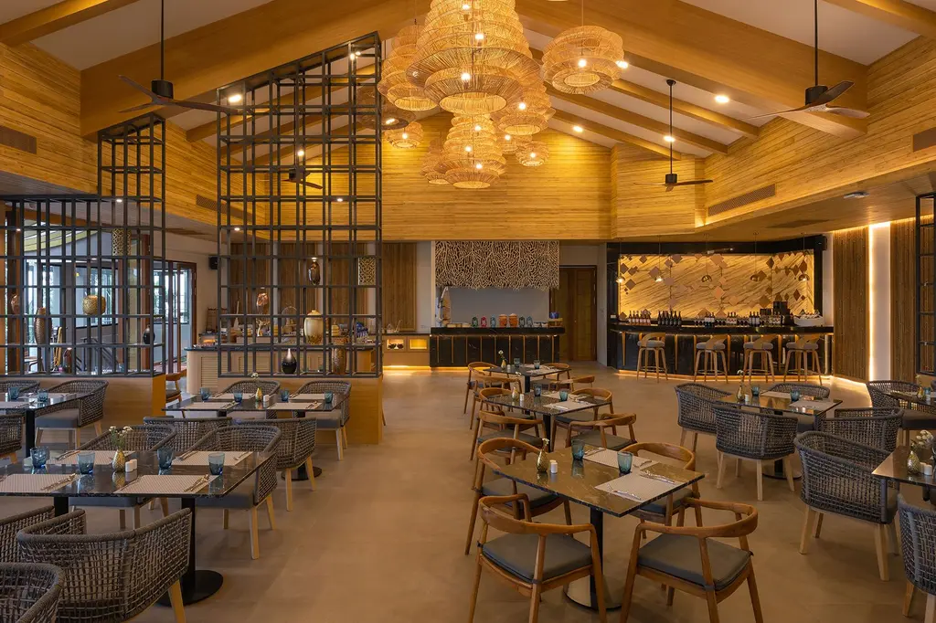 Sinae Phuket Luxury Hotel image 9