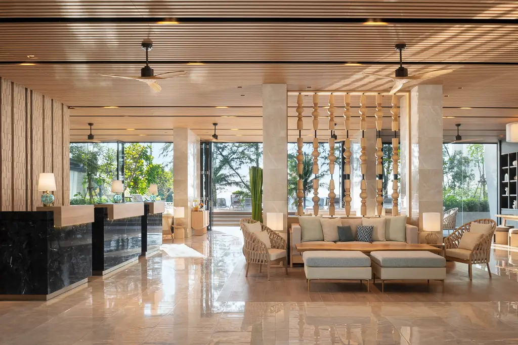 Radisson Blu Resort, Phuket Mai Khao Beach image 11