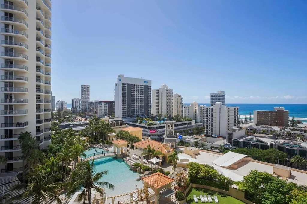 Mantra Towers of Chevron Surfers Paradise image 8