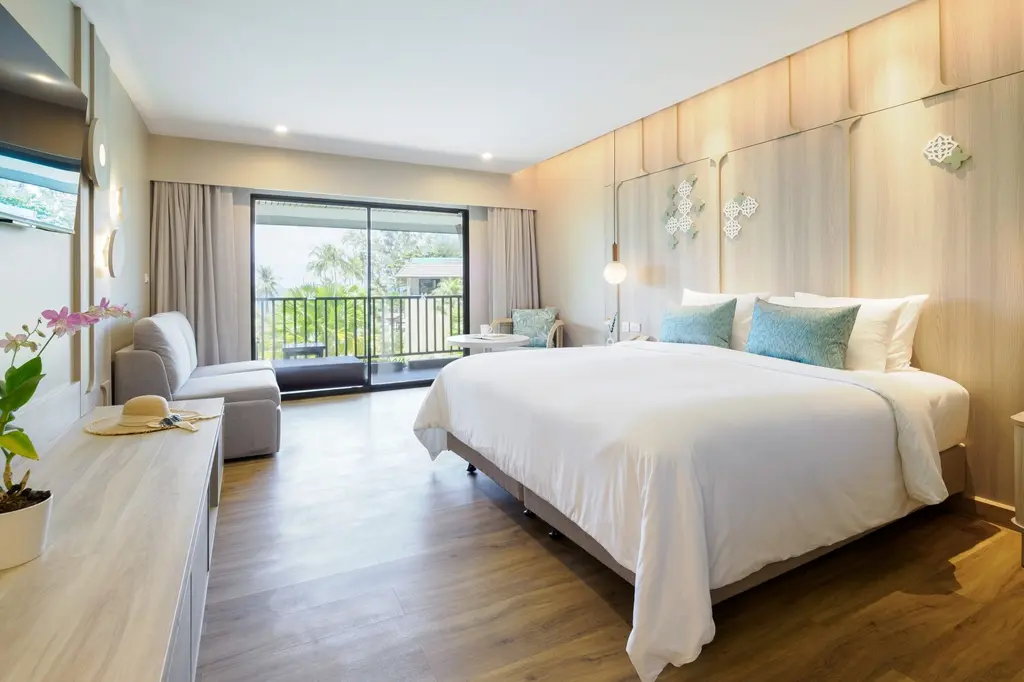 Katathani Phuket Beach Resort image 3