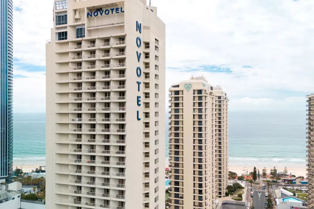 Novotel Surfers Paradise image 10