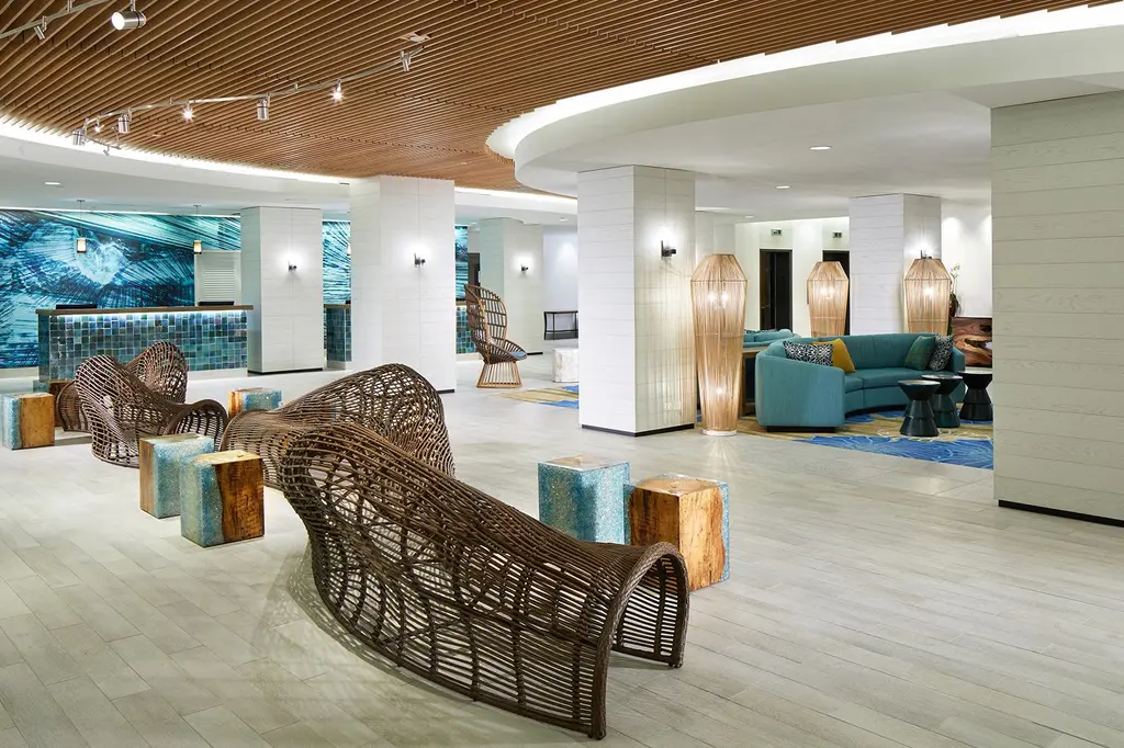 OUTRIGGER Waikiki Beachcomber Hotel image 11