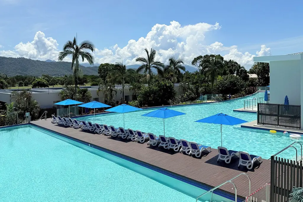 Pool Resort Port Douglas image 9