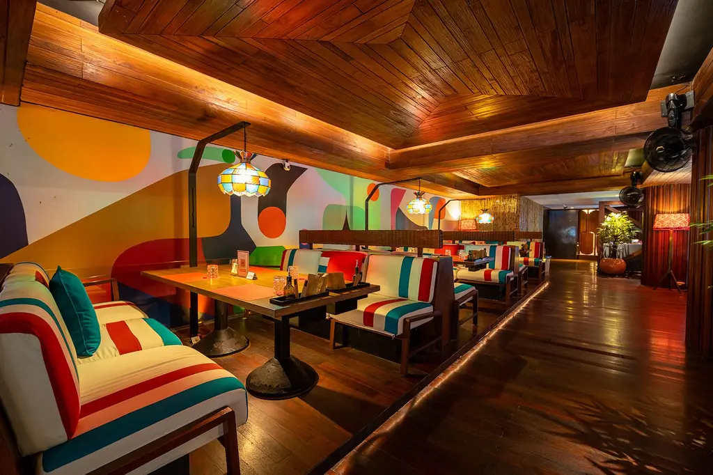 Double-Six Luxury Hotel image 13