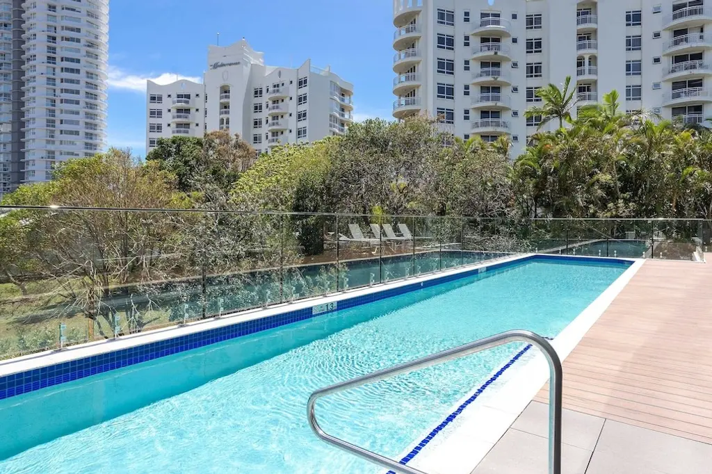 Sandbar Burleigh image 9