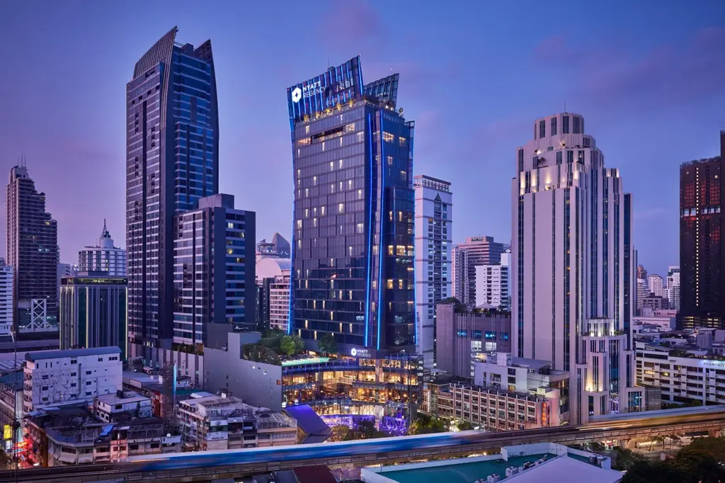 Hyatt Regency Bangkok Sukhumvit image 4