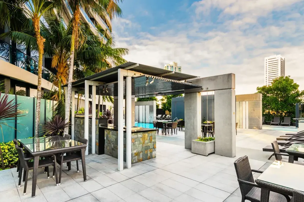 Peppers Broadbeach image 12