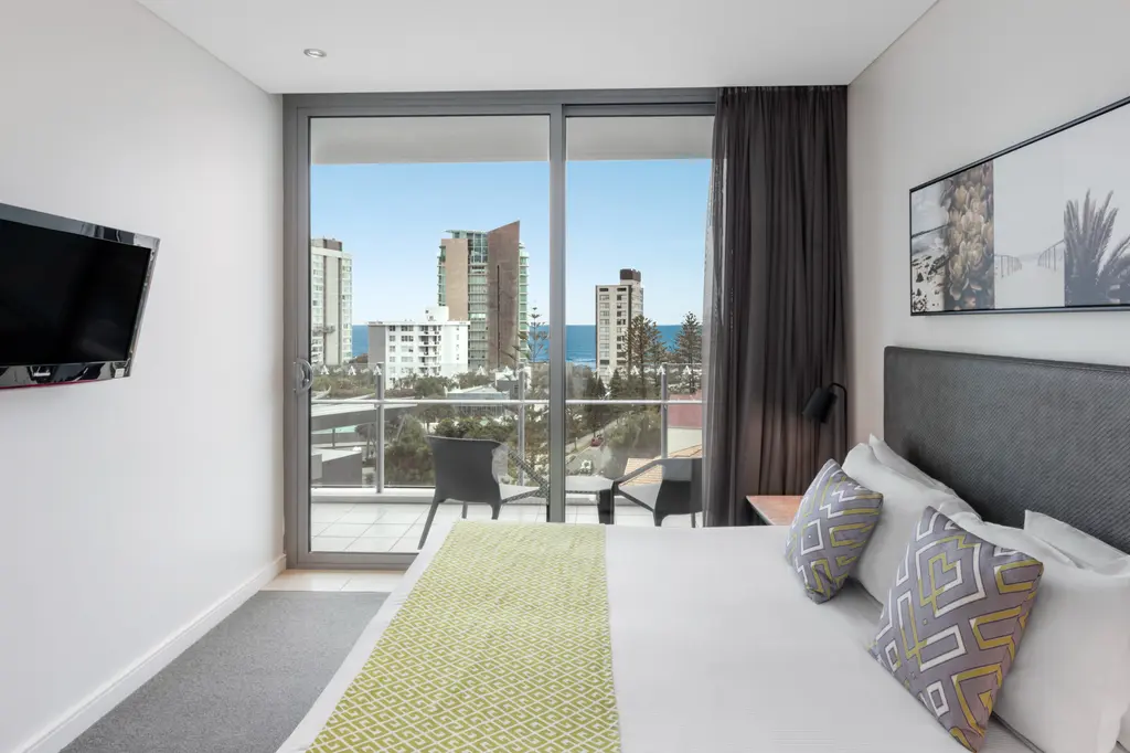 Wyndham Surfers Paradise image 3