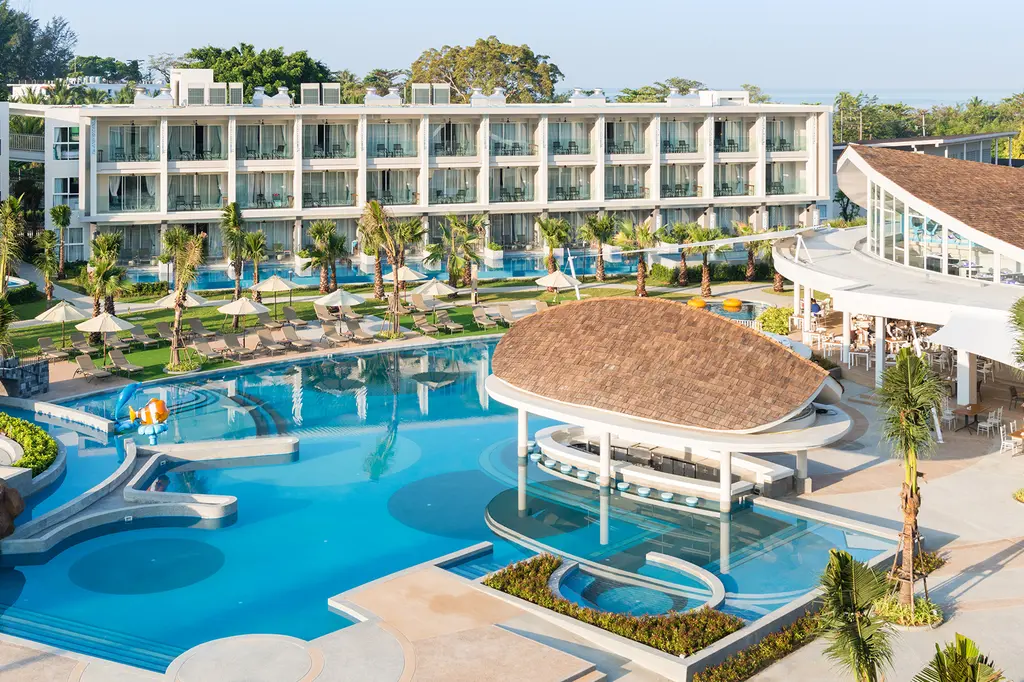 The Sands Khao Lak by Katathani image 4