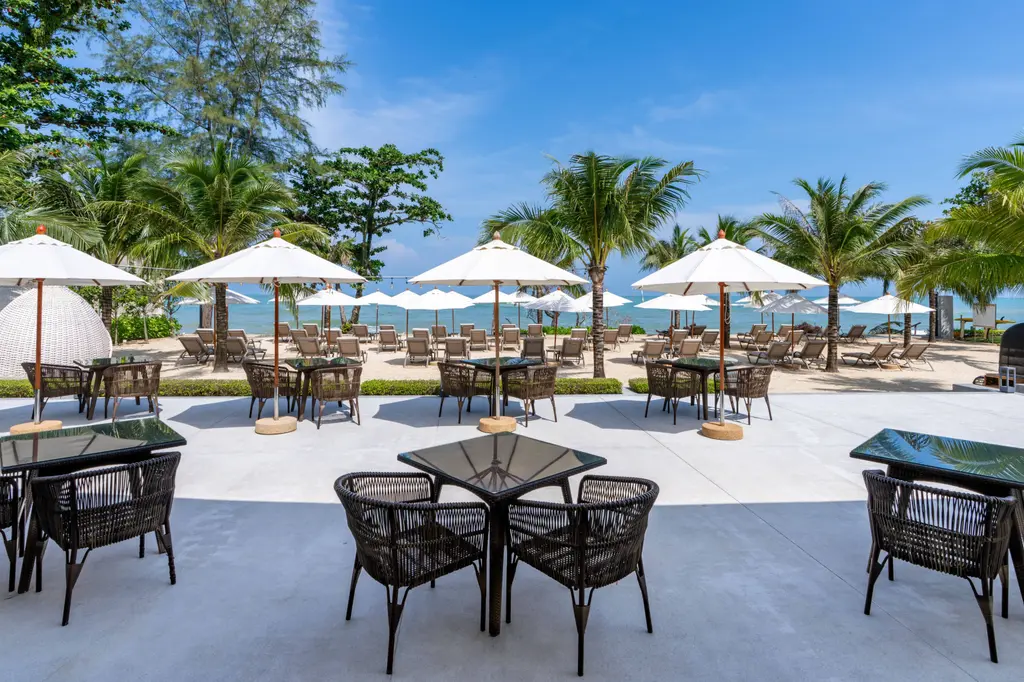 The Little Shore Khao Lak by Katathani image 8