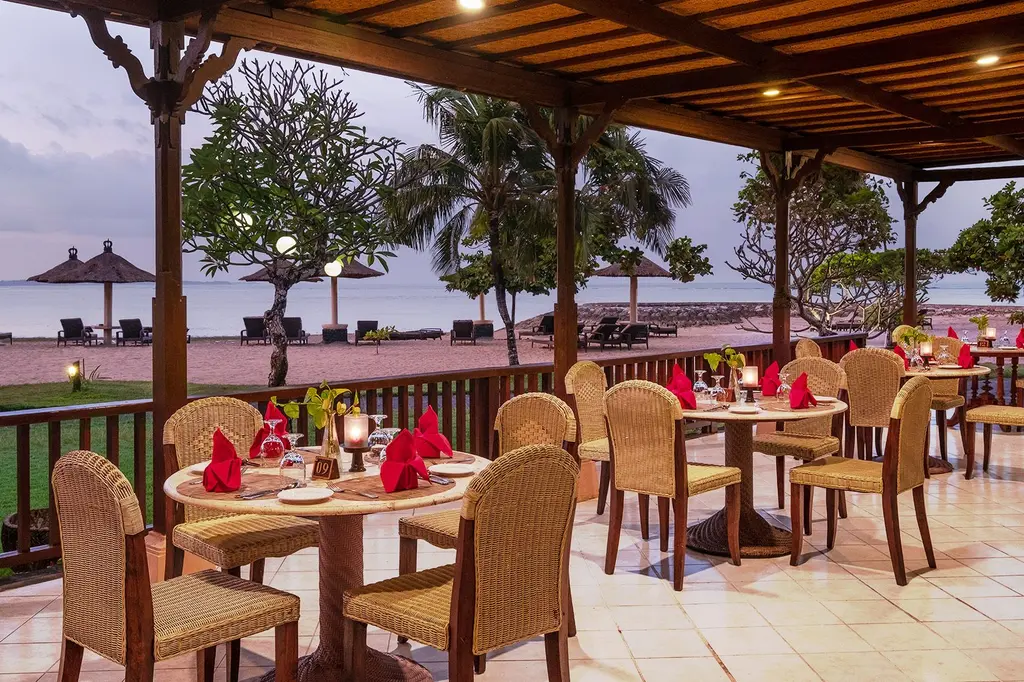 Bali Tropic Resort & Spa image 10