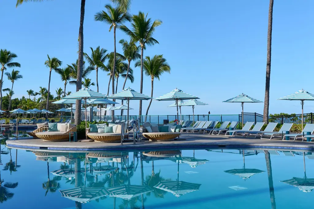 OUTRIGGER Kona Resort & Spa image 2