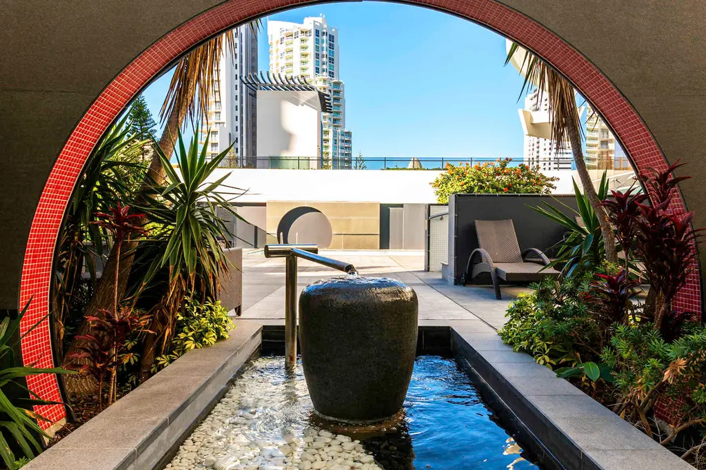 Peppers Broadbeach image 9