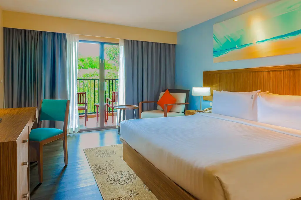 Holiday Inn Resort Phuket Surin Beach, an IHG Hotel image 3
