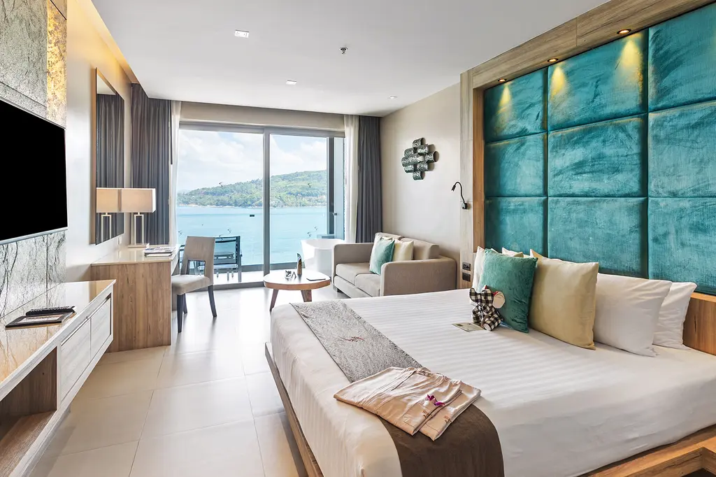Cape Sienna Phuket Gourmet Hotel & Villas image 3