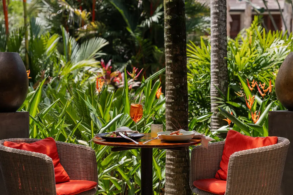 Pullman Palm Cove Sea Temple Resort & Spa image 10