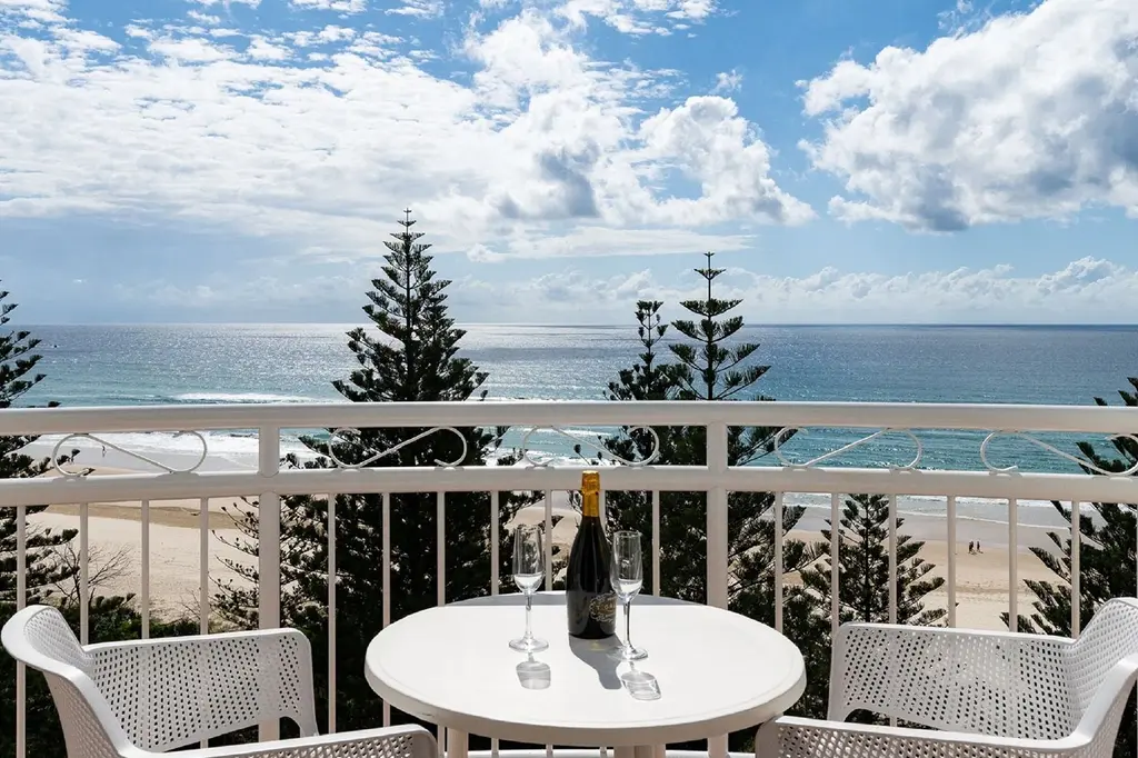 ULTIQA Burleigh Mediterranean Resort image 10