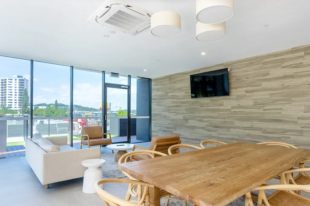 Sandbar Burleigh image 14