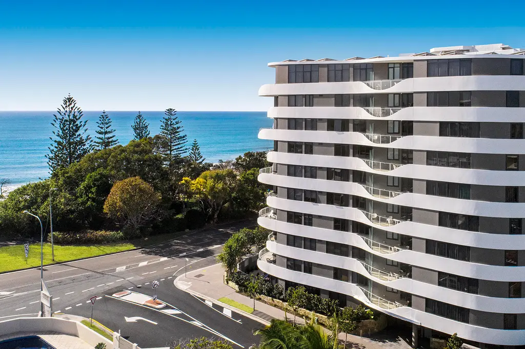 Breeze Mooloolaba image 2