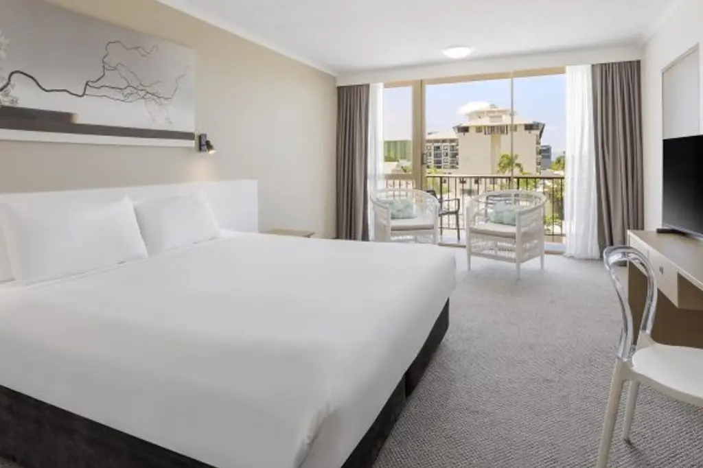 Pacific Hotel Cairns image 3