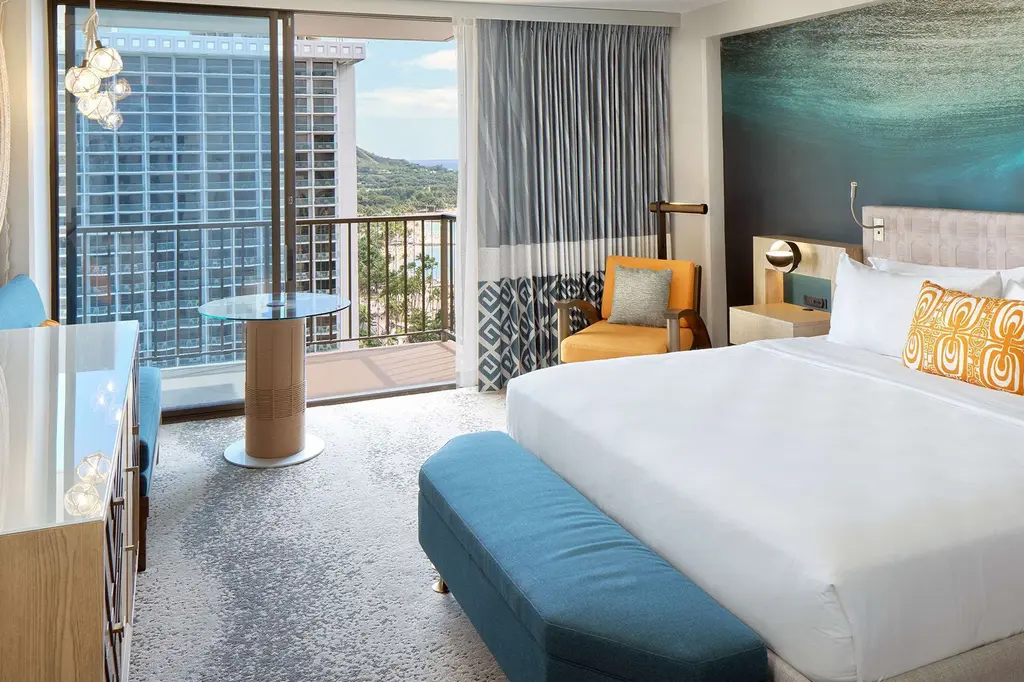 OUTRIGGER Waikiki Beachcomber Hotel image 3