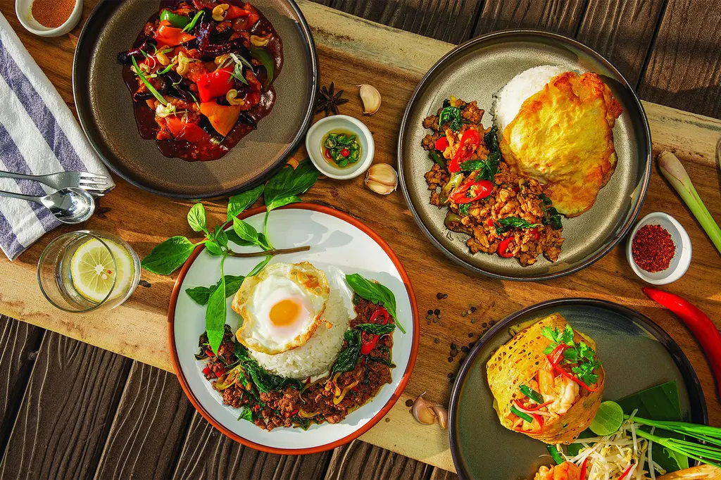 Pullman Pattaya Hotel G image 6