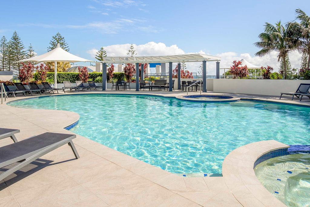 Mantra Mooloolaba Beach image 1