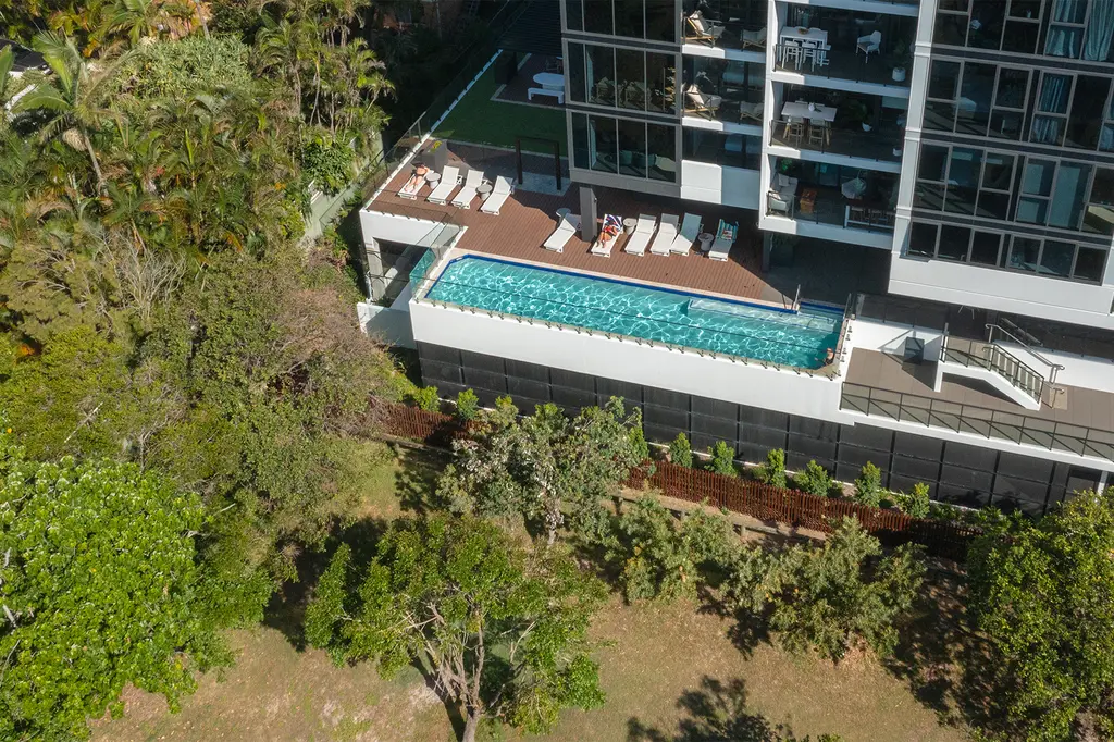 Sandbar Burleigh image 6