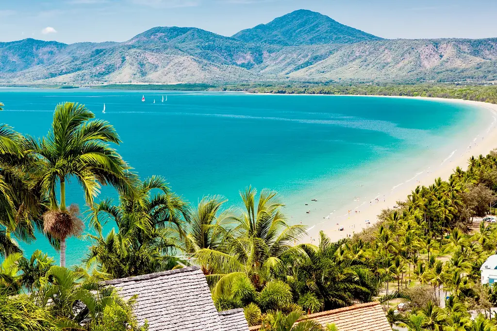 Meridian Port Douglas image 6