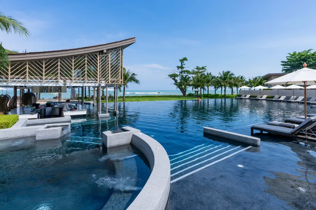 The Little Shore Khao Lak by Katathani image 2